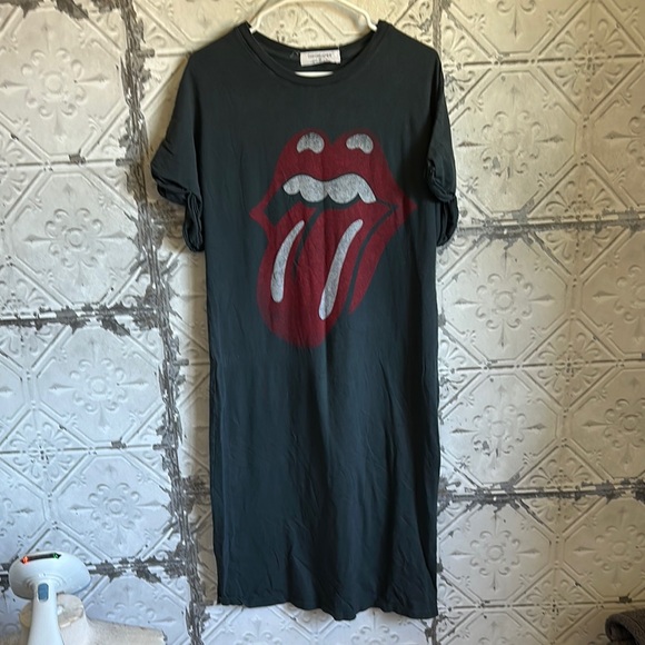 Daydreamer Dresses & Skirts - HTF Daydreamer for free people Black rolling stone  T-Shirt Dress